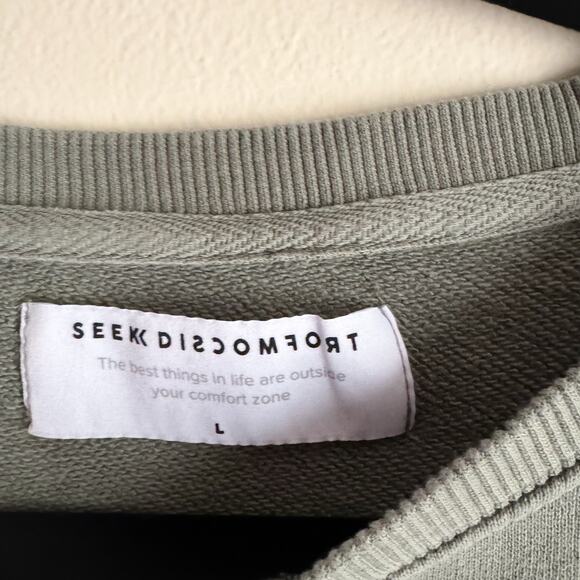 Seek Discomfort Olive Green Drab Raised Print Crewneck Sweatshirt Large - Picture 3 of 8